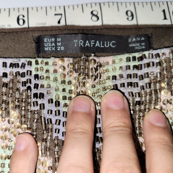 Trafaluc Brown Sequins And Beaded Y2K  Chevron Micro Mini Skirt - Picture 6 of 10